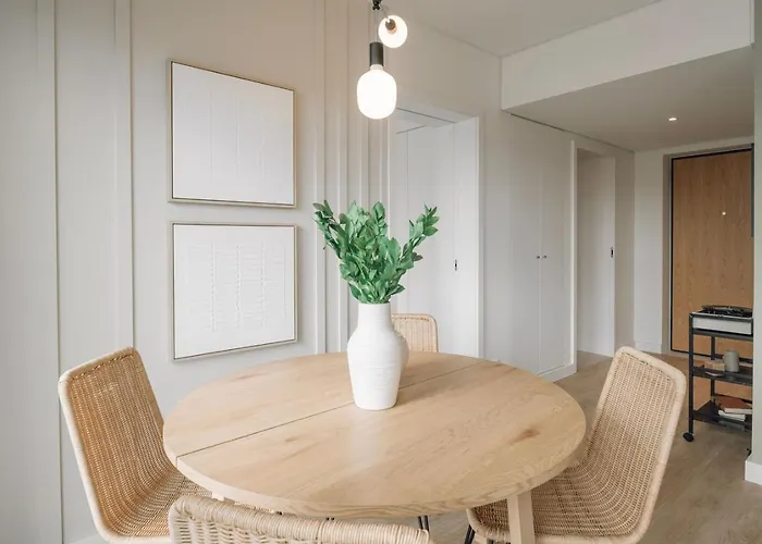 Cacela - 1 Bedroom & Balcony In Parque Nacoes דירה *