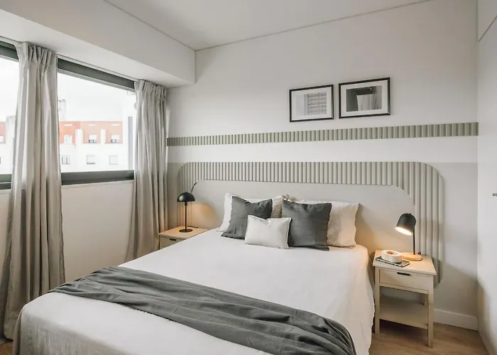 Daire Cacela - 1 Bedroom & Balcony In Parque Nacoes Lisboa